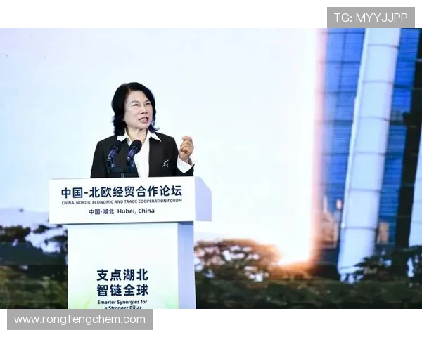 以董明珠为核心展现新时代女性企业家创新领导力故事探索之旅程篇 以董明珠为核心展现新时代女性企业家创新领导力故事探索之旅程篇